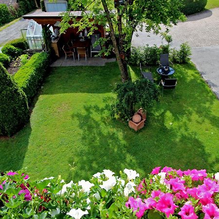 Gastehaus Winkler Ξενοδοχείο Karres Εξωτερικό φωτογραφία