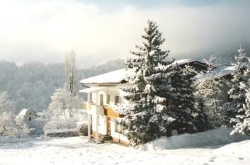 Gastehaus Winkler Ξενοδοχείο Karres Εξωτερικό φωτογραφία